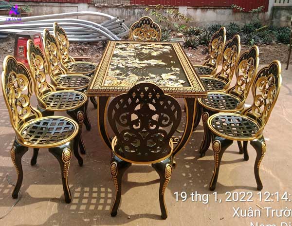 Mẫu bàn ghế nhôm đúc phòng khách ngoài trời sân vườn đẹp cao cấp giá rẻ
