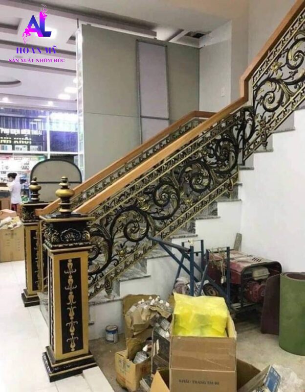 cầu thang nhôm đúc; cau thang nhom duc