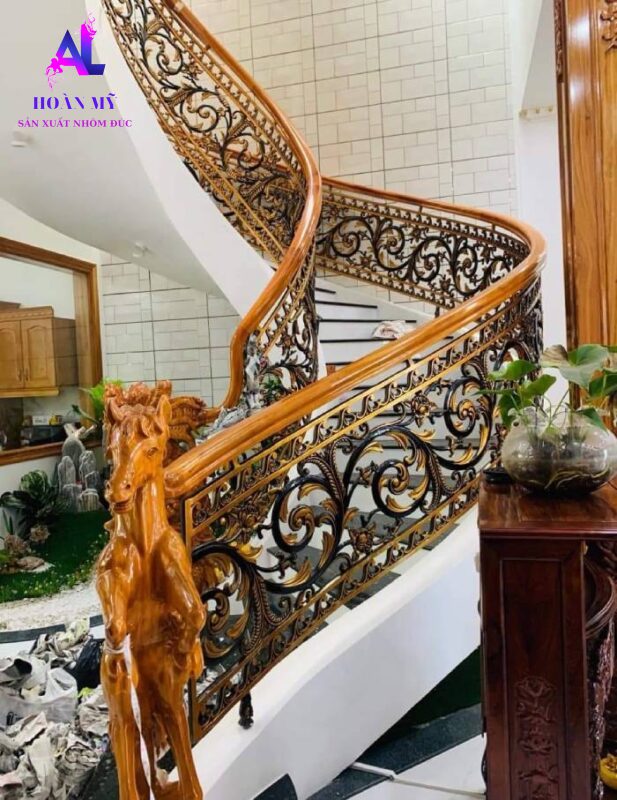 cầu thang nhôm đúc; cau thang nhom duc