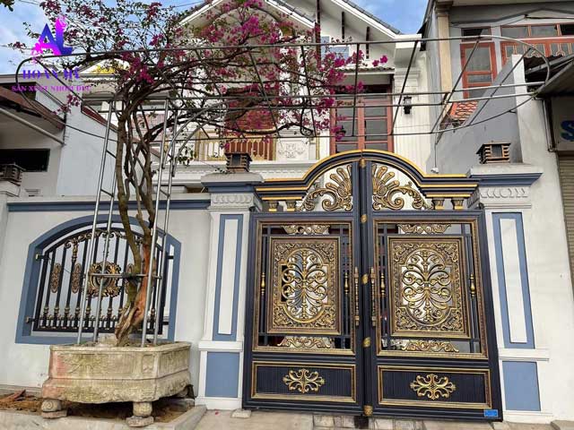 Mẫu cổng inox mạ màu, cổng inox sơn nung, mẫu cổng inox 2, 4 cánh đẹp