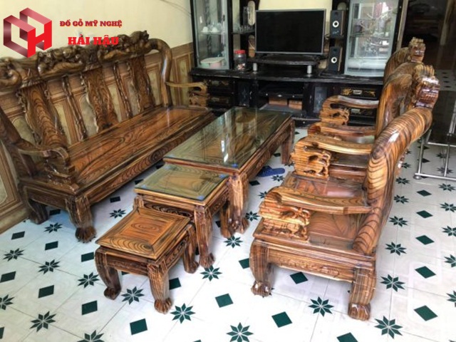 Mẫu bàn ghế gỗ phòng khách