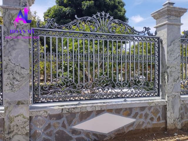 Tư vấn chọn màu sắc hàng rào nhôm đúc phù hợp với phong thủy 7 Câu hỏi thường gặp (FAQ) về tường rào nhôm đúc